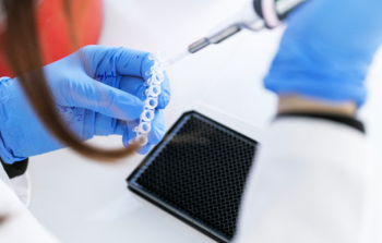 Molécule d’Abivax issue de l’Institut Curie Cancer