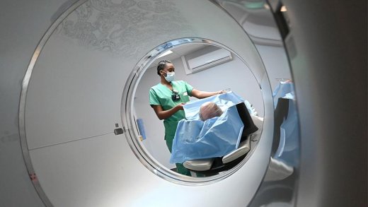 Carnot AP HP_Un accord historique avec Siemens Healthineers.jpg